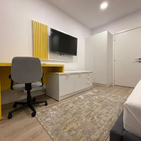 Nord Bel Air 505 Zona Cluburi